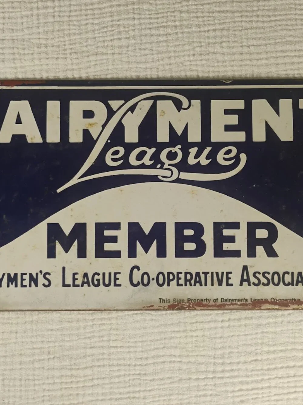 Vintage Dairymen’s League Member Metal Sign Farmhouse Dairy Advertising Decor - Picture 2 of 5